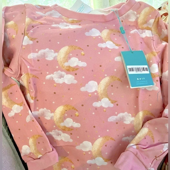 POSH PEANUT 🌙 ☁️sz 10 cloud & moon sweatshirt NWT! 8 9 Celestial print so FAB! - Picture 3 of 4
